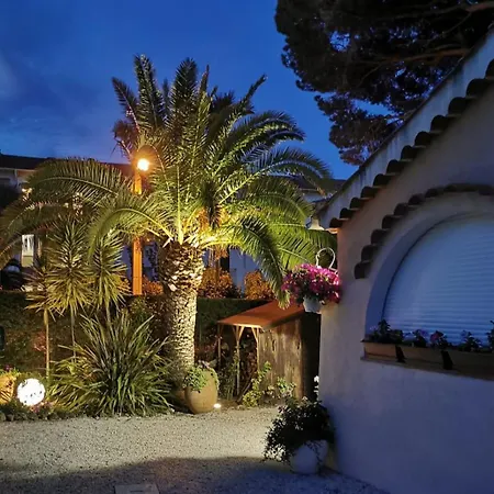 Lou Pitchoun Апартаменты *