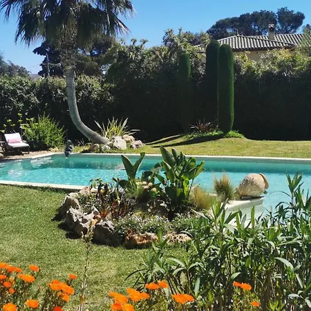 Апартаменты Lou Pitchoun *